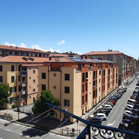 招待所 Crimar Cri 3*