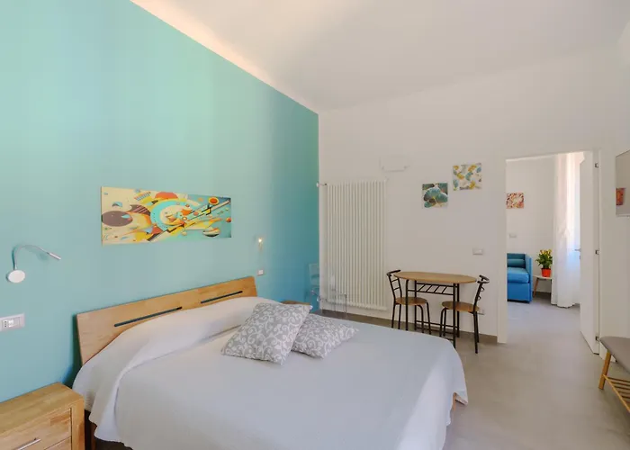 Crimar Cri ゲストハウス 3*